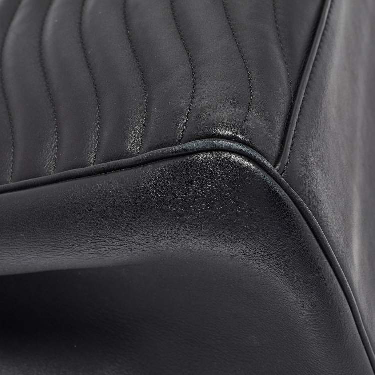 Pre Owned Louis Vuitton Black Quilted Leather New Wave Bag