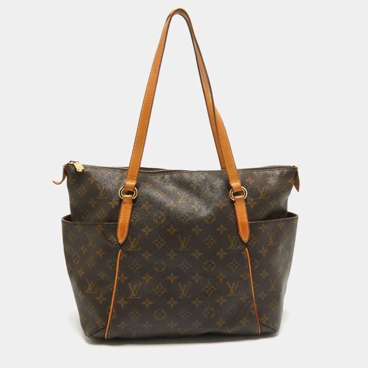 Pre Owned Louis Vuitton Monogram Canvas Totally MM Bag