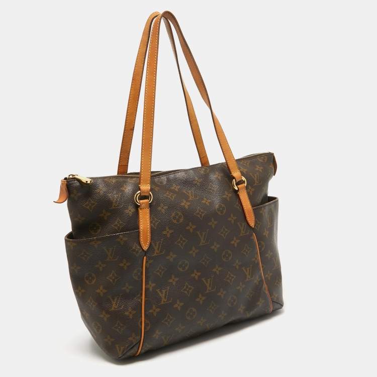 Pre Owned Louis Vuitton Monogram Canvas Totally MM Bag