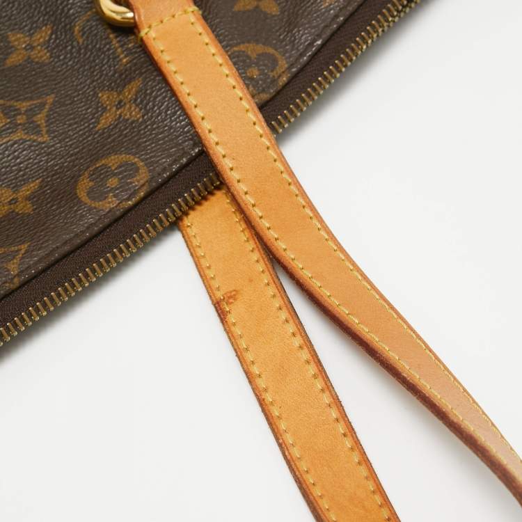 Pre Owned Louis Vuitton Monogram Canvas Totally MM Bag