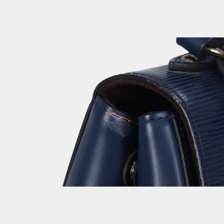 Pre Owned Louis Vuitton Navy Blue Epi Cluny MM Shoulder Bag