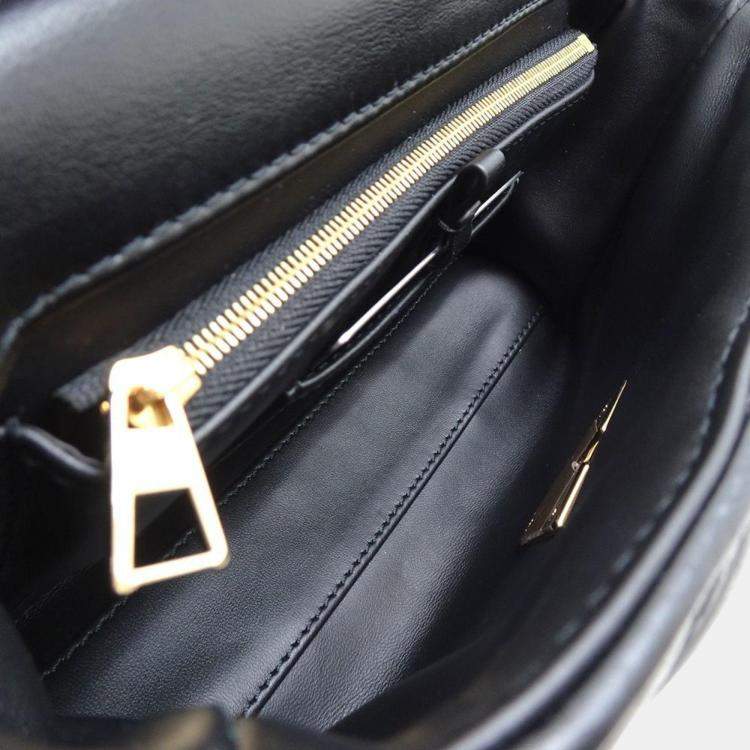 مملوكة مسبقًا Louis Vuitton Noir Go-14 Mm Bag