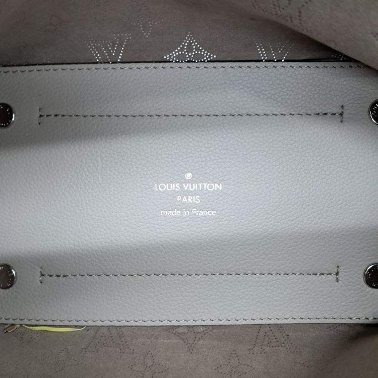 Pre Owned Louis Vuitton Mahina Hina PM bag
