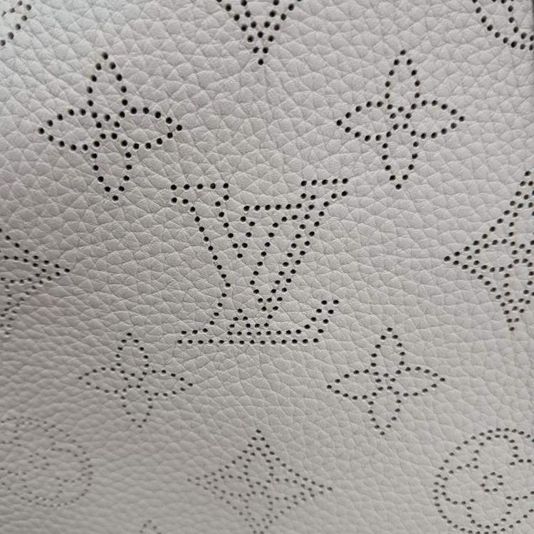 Pre Owned Louis Vuitton Mahina Hina PM bag