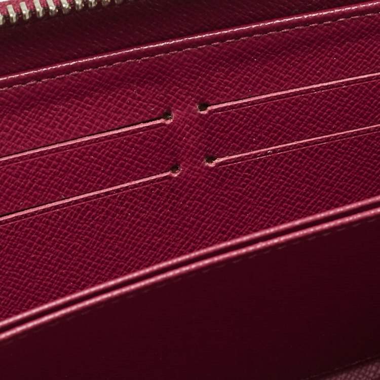 مملوكة مسبقًا Louis Vuitton Fuchsia Epi Leather Zippy Wallet