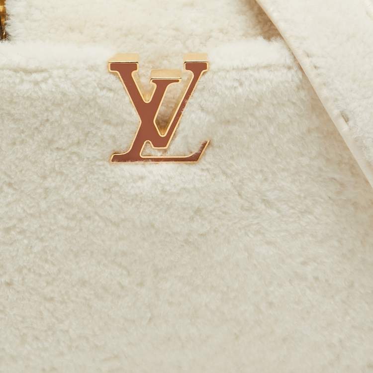 Pre Owned Louis Vuitton Blanc Shearling and Taurillon Leather Capucines BB Bag