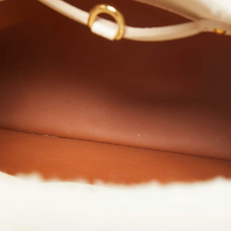 Pre Owned Louis Vuitton Blanc Shearling and Taurillon Leather Capucines BB Bag