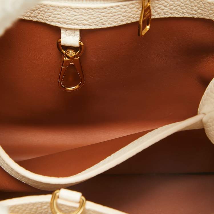 Pre Owned Louis Vuitton Blanc Shearling and Taurillon Leather Capucines BB Bag