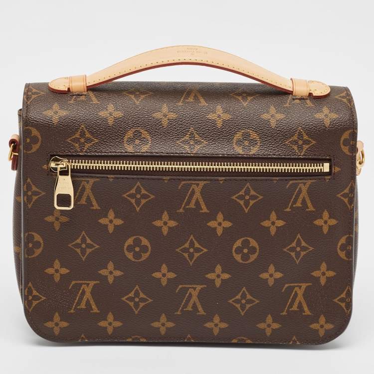 مملوكة مسبقًا Louis Vuitton Monogram Canvas Pochette Metis Bag