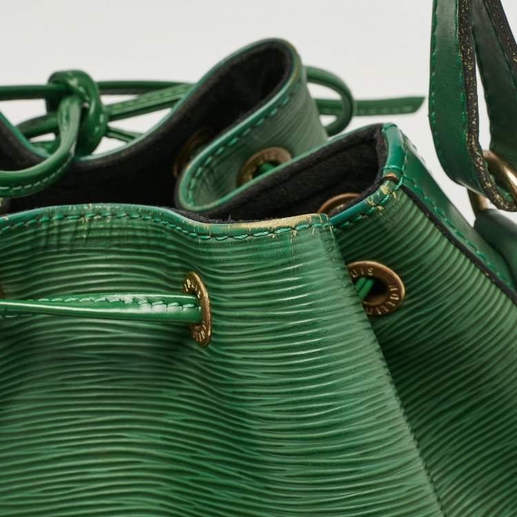 Pre Owned Louis Vuitton Green Epi Leather Petit Noe Bag