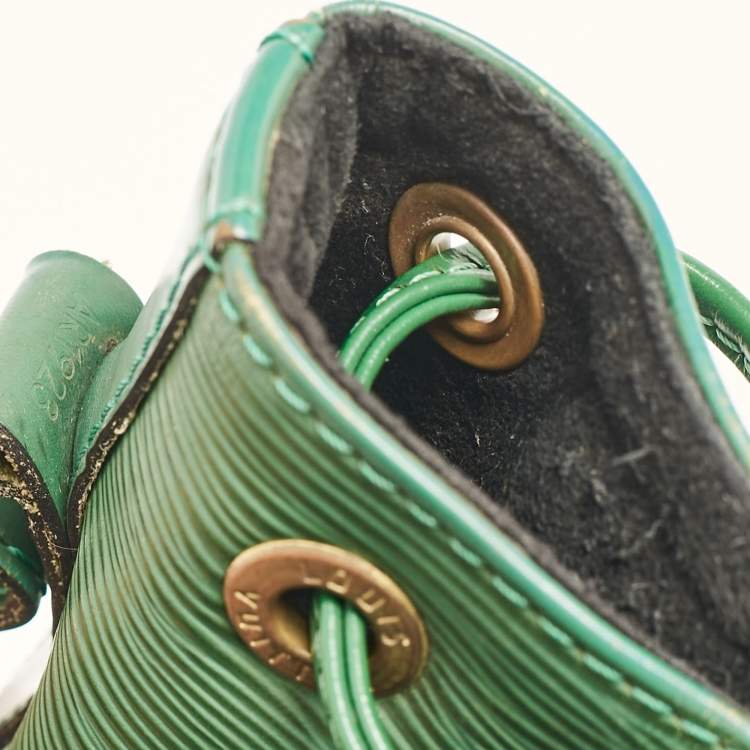 Pre Owned Louis Vuitton Green Epi Leather Petit Noe Bag