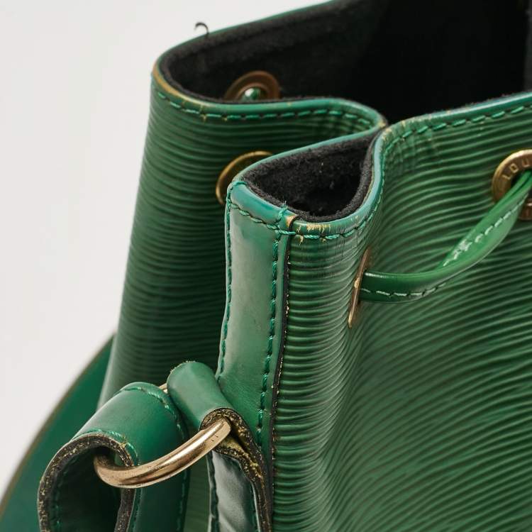 Pre Owned Louis Vuitton Green Epi Leather Petit Noe Bag