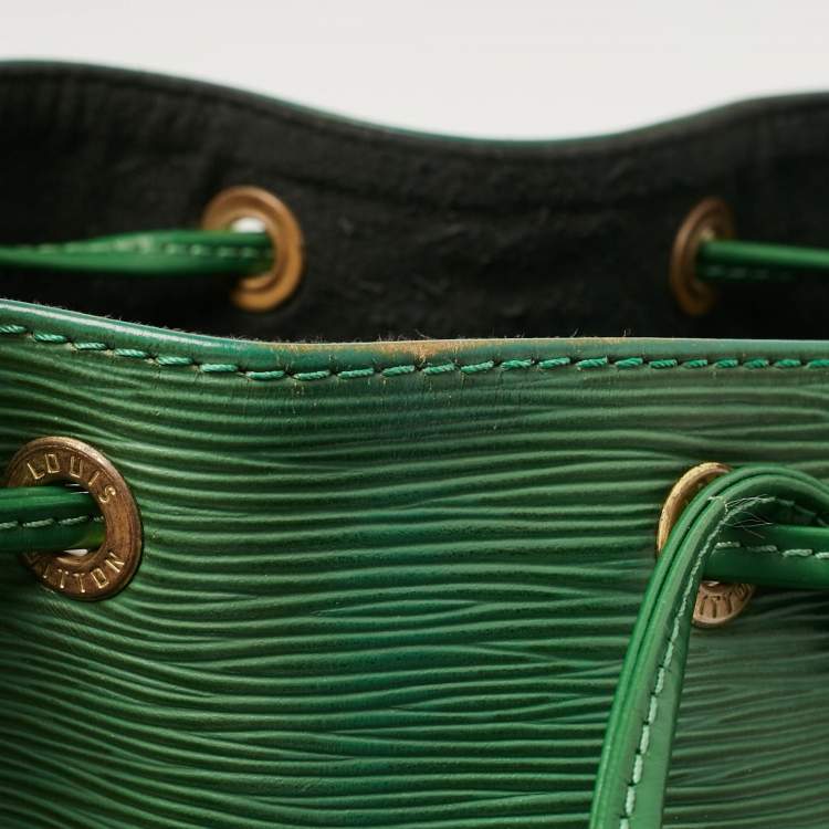 Pre Owned Louis Vuitton Green Epi Leather Petit Noe Bag