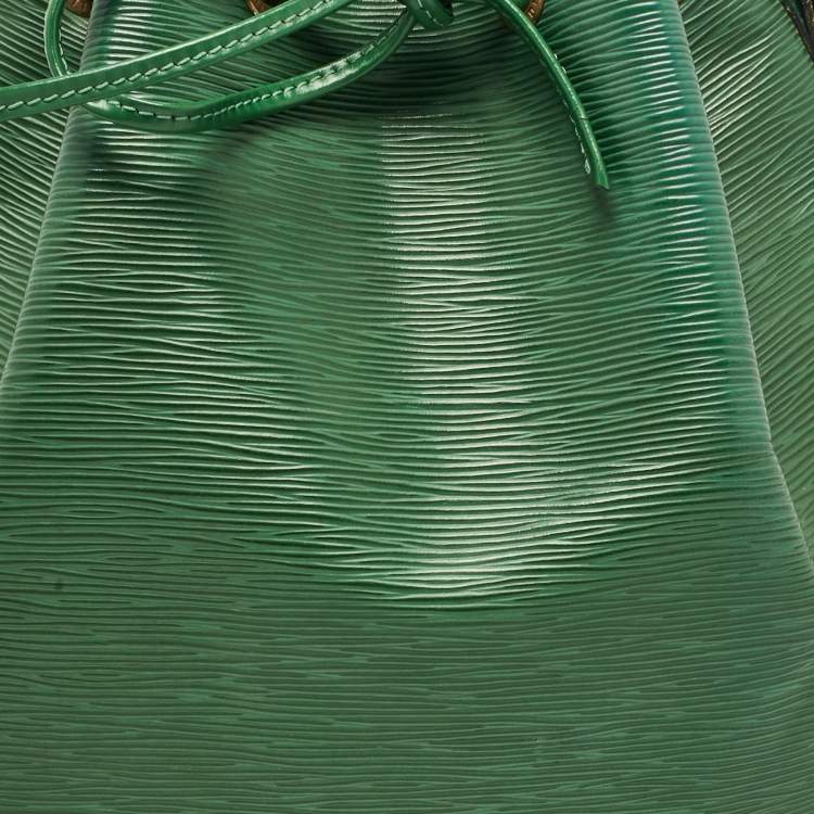 Pre Owned Louis Vuitton Green Epi Leather Petit Noe Bag