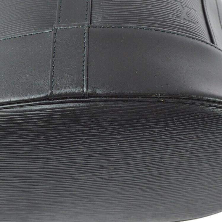 Pre Owned Louis Vuitton Black Epi Randonnee PM Bucket Shoulder Bag