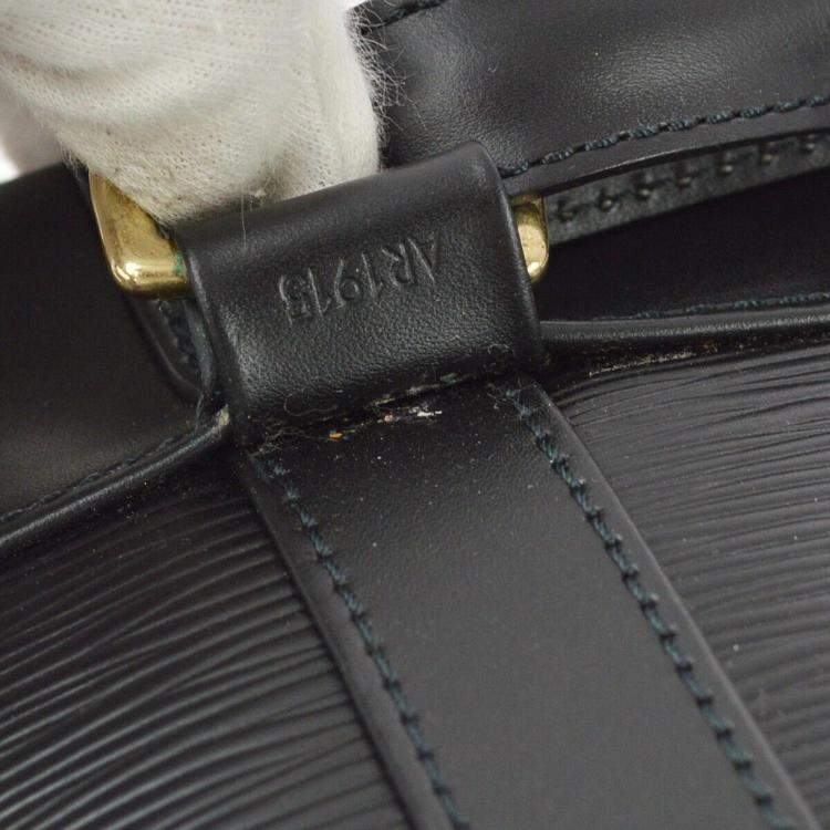 Pre Owned Louis Vuitton Black Epi Randonnee PM Bucket Shoulder Bag