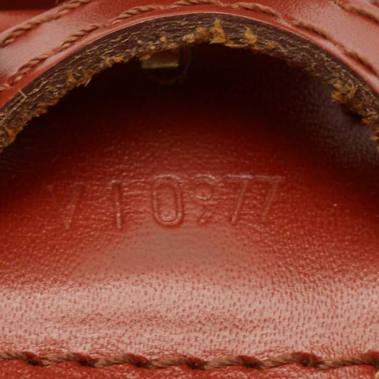 Pre Owned Louis Vuitton Kenyan Fawn Epi Leather Sac D'Epaule PM Bag