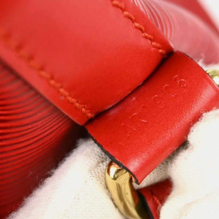 Pre Owned Louis Vuitton Red Epi Petite Noe Bucket Shoulder Bag