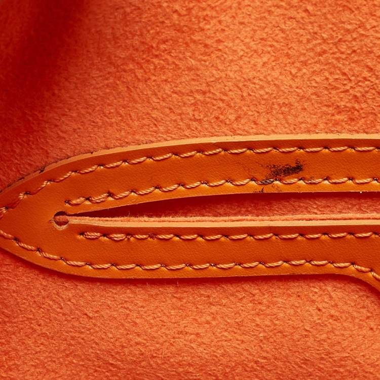 مملوكة مسبقًا Louis Vuitton Mandarin Epi Leather Soufflot Bag