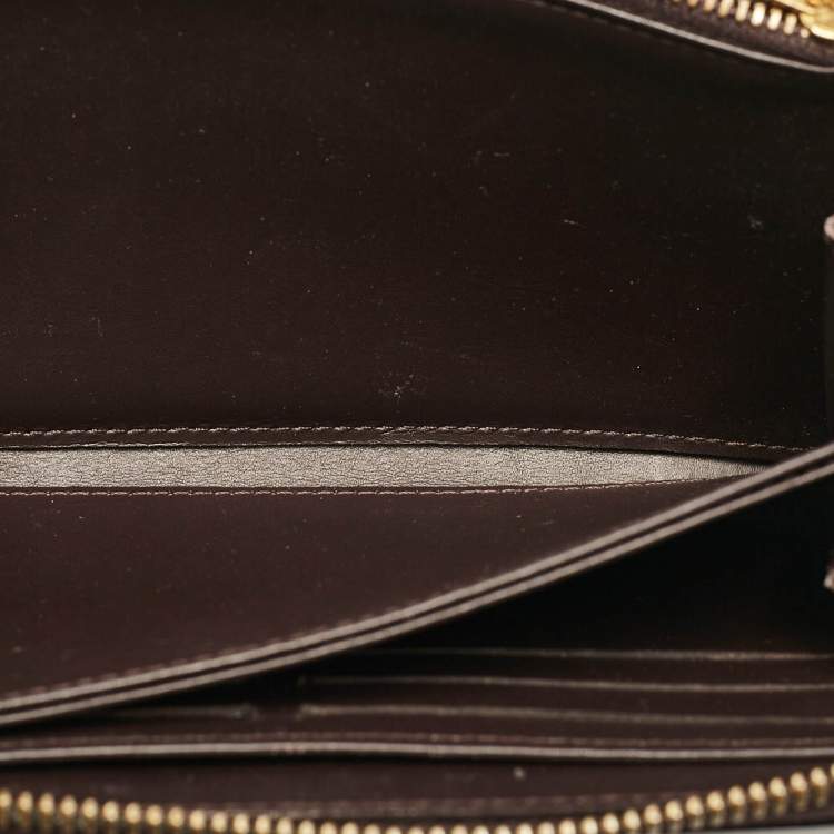 Pre Owned Louis Vuitton Amarante Monogram Vernis Zippy Wallet  