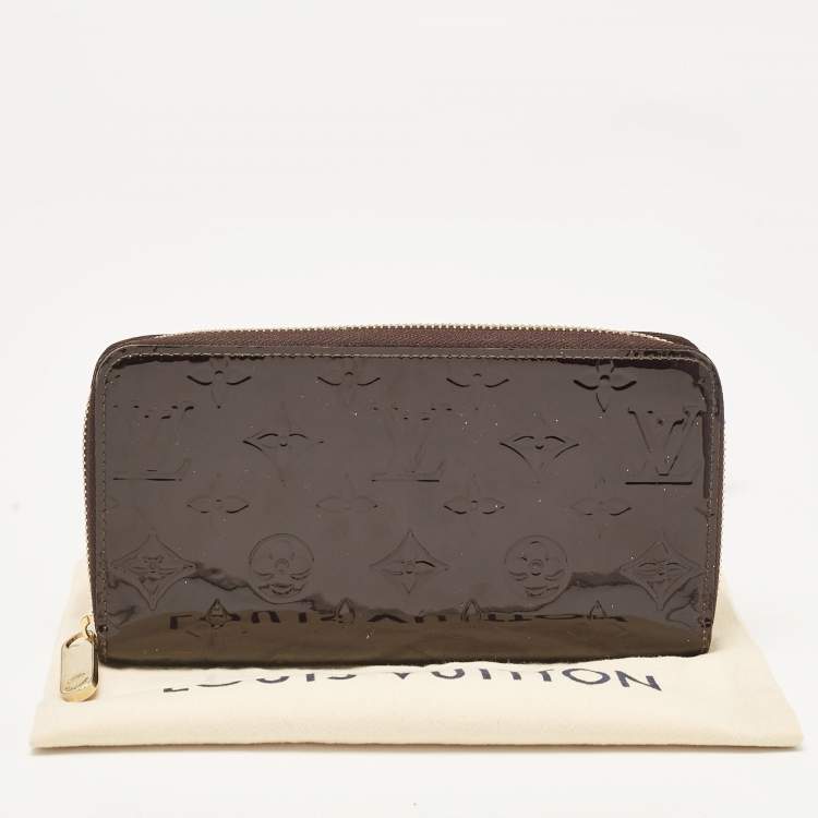 Pre Owned Louis Vuitton Amarante Monogram Vernis Zippy Wallet  