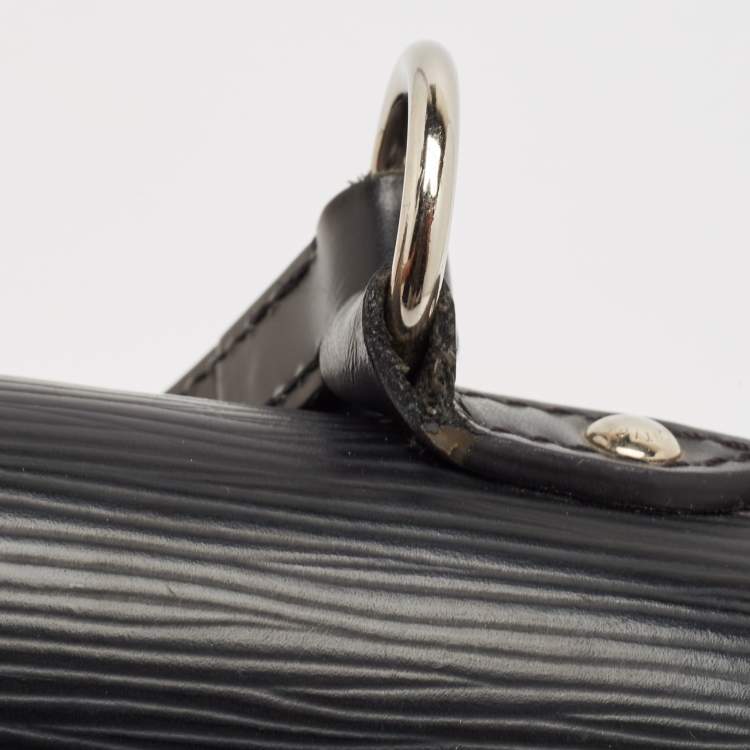 Pre Owned Louis Vuitton Black Epi Leather Cluny BB Bag