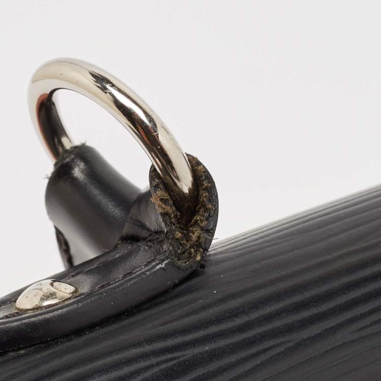 Pre Owned Louis Vuitton Black Epi Leather Cluny BB Bag