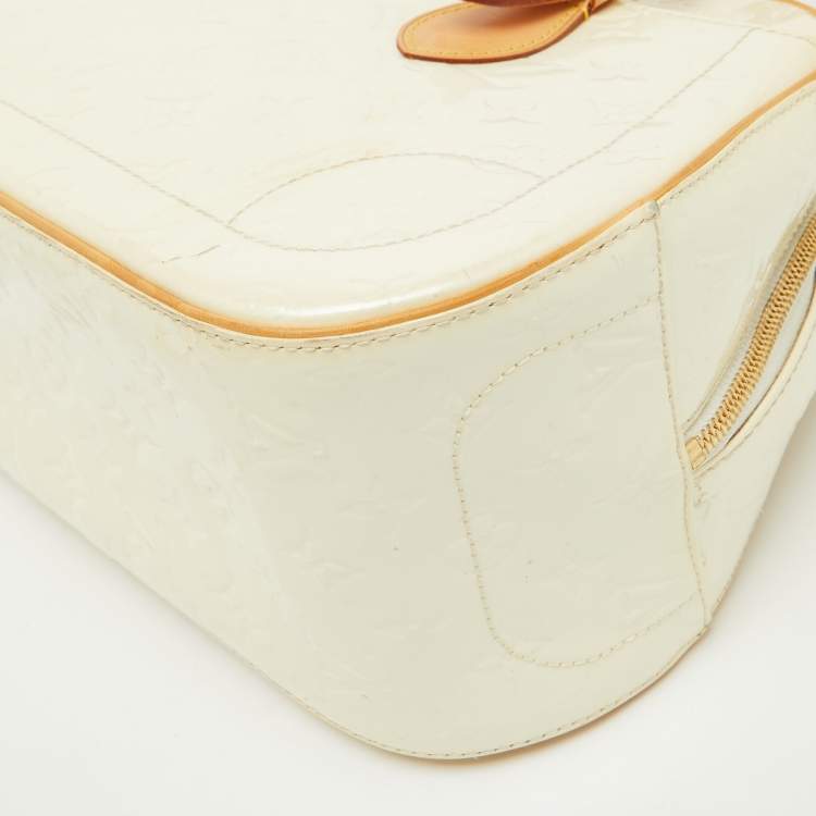 Pre Owned Louis Vuitton Perle Monogram Vernis Summit Drive Bag