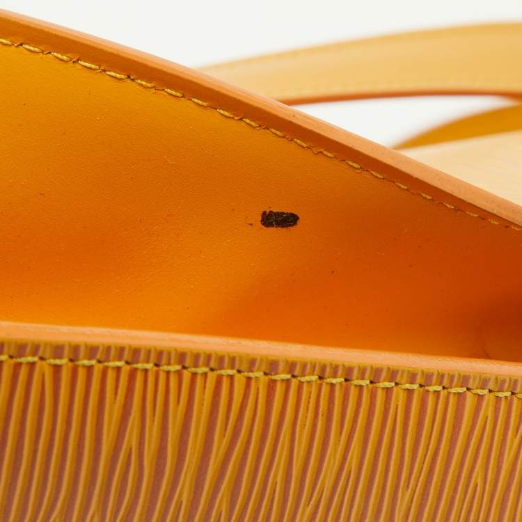 Pre Owned Louis Vuitton Tassil Yellow Epi Leather Saint Jacques GM Bag