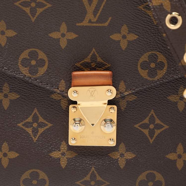 Pre Owned Louis Vuitton Monogram Canvas Pochette Metis Bag