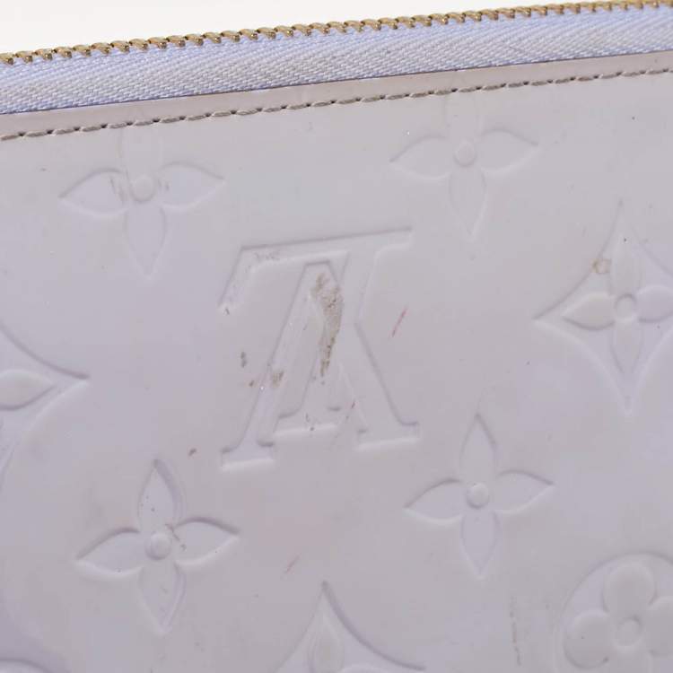 Pre Owned Louis Vuitton Lilac Monogram Vernis Zippy Wallet