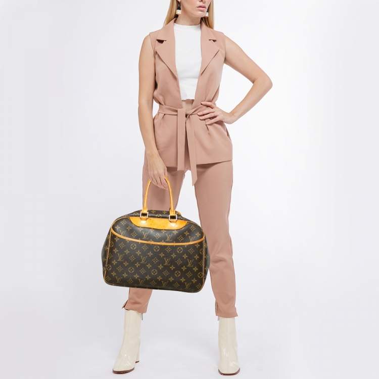 Pre Owned Louis Vuitton Monogram Canvas Deauville Bag