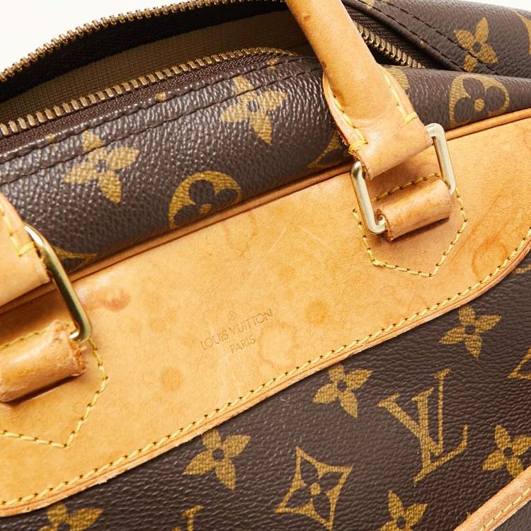 Pre Owned Louis Vuitton Monogram Canvas Deauville Bag