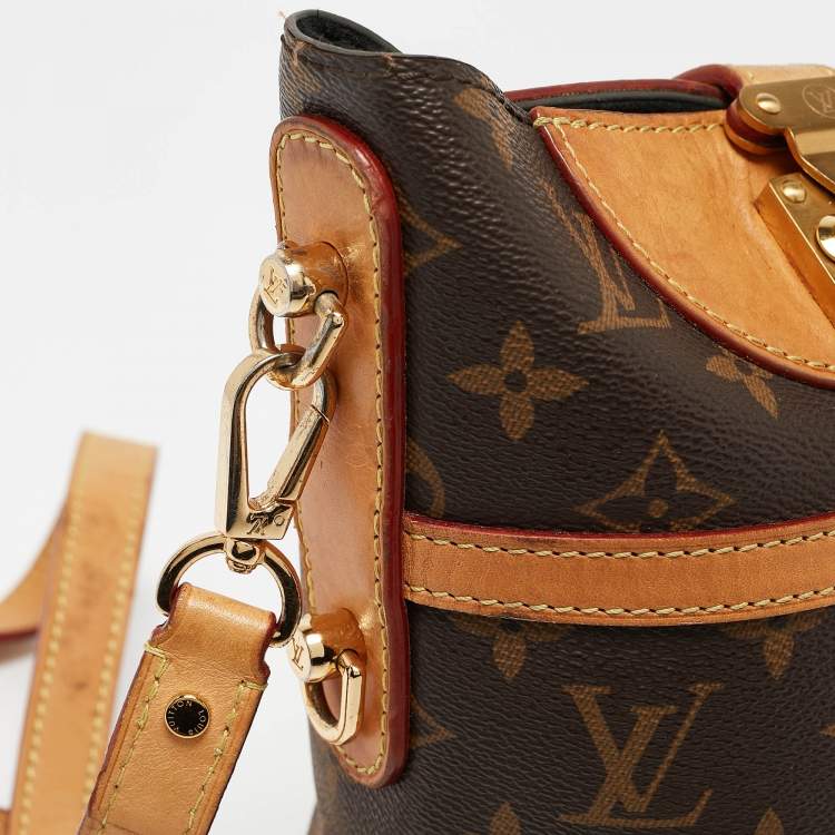 Pre Owned Louis Vuitton Monogram Canvas and Leather Duffle Bag