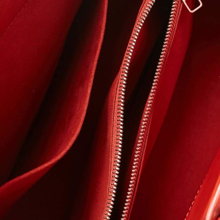 Pre Owned Louis Vuitton Coquelicot Epi Leather Marly MM Bag