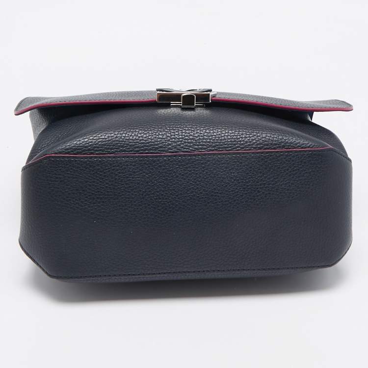 Pre Owned Louis Vuitton Blue Marine Leather Volta Bag