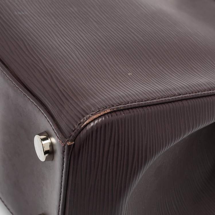 Pre Owned Louis Vuitton Quetsche Epi Leather Brea MM Bag