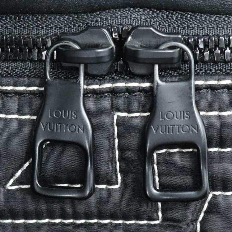 Pre Owned Louis Vuitton Black LV Snow Discovery PM Bum Bag