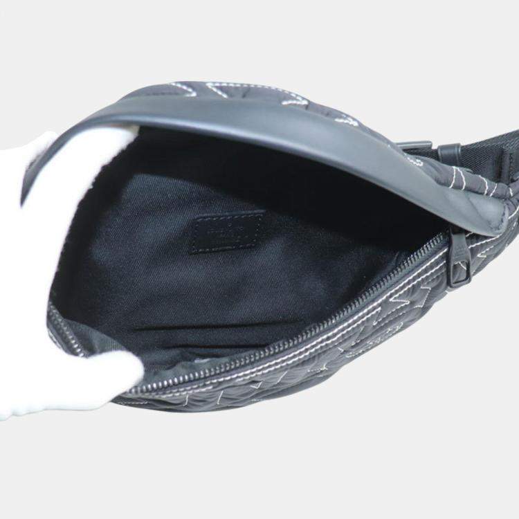 Pre Owned Louis Vuitton Black LV Snow Discovery PM Bum Bag