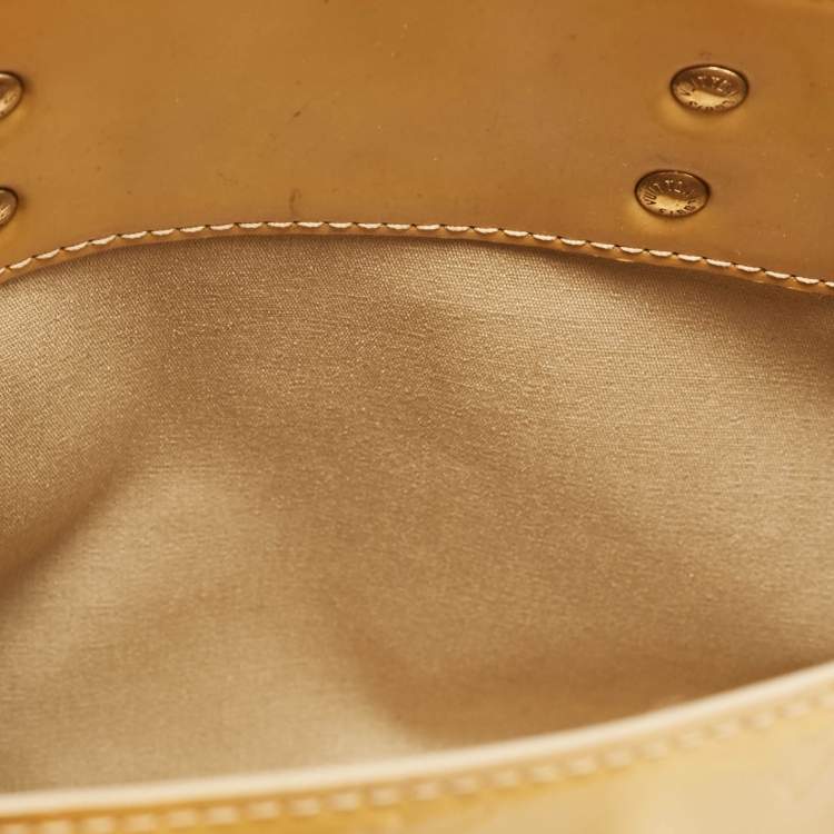 Pre Owned Louis Vuitton Marshmallow Monogram Vernis Reade PM Bag