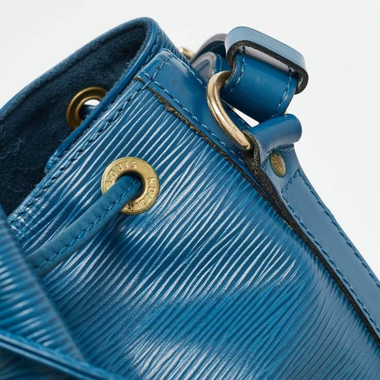 Pre Owned Louis Vuitton Toledo Blu Epi Leather Vintage Noé Bag