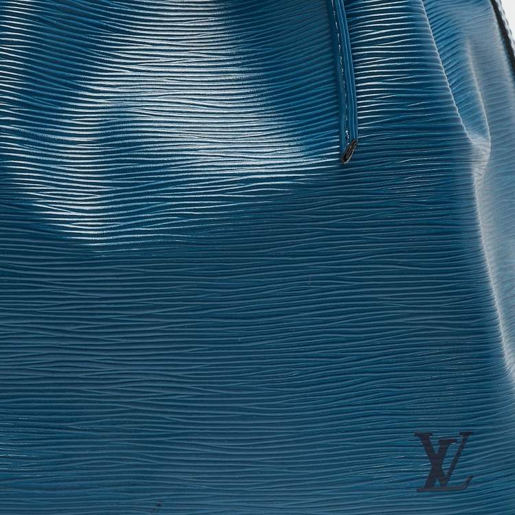 Pre Owned Louis Vuitton Toledo Blu Epi Leather Vintage Noé Bag