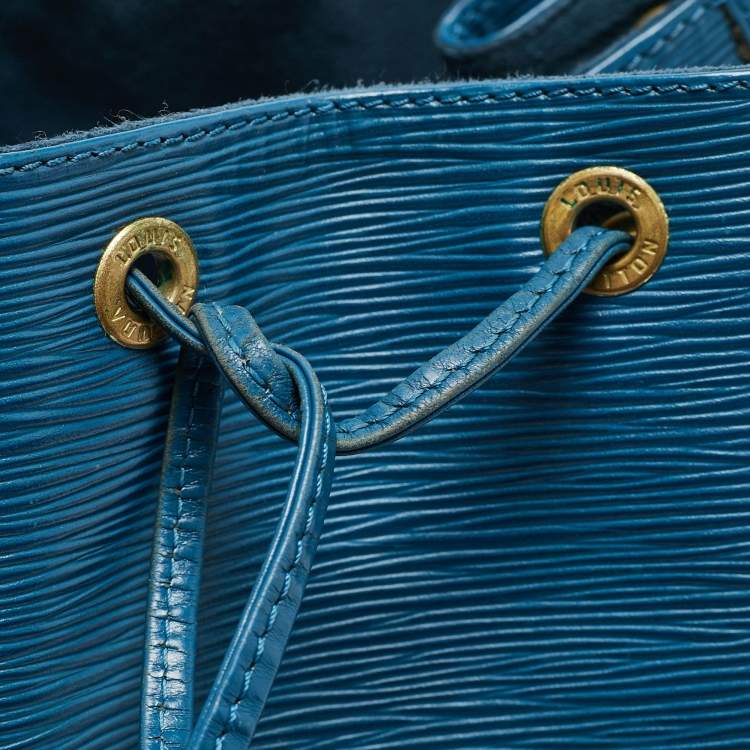 Pre Owned Louis Vuitton Toledo Blu Epi Leather Vintage Noé Bag