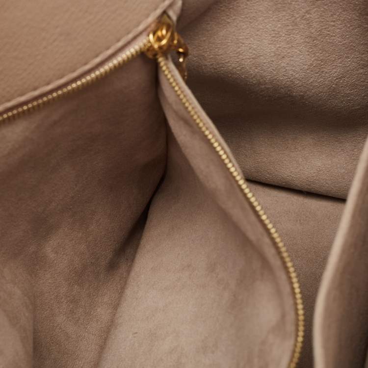 مملوكة مسبقًا Louis Vuitton Galet Monogram Mahina Leather On My Side PM Bag