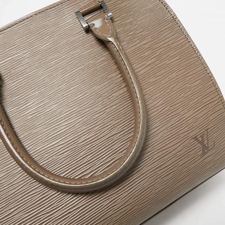 Pre Owned Louis Vuitton Pepper Epi Leather Pont Neuf PM Bag