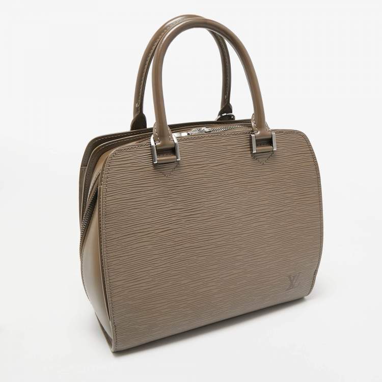 Pre Owned Louis Vuitton Pepper Epi Leather Pont Neuf PM Bag