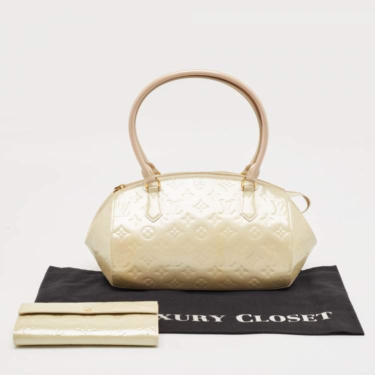 Pre Owned Louis Vuitton Perle Monogram Vernis Sherwood PM Bag w/ Sarah Wallet