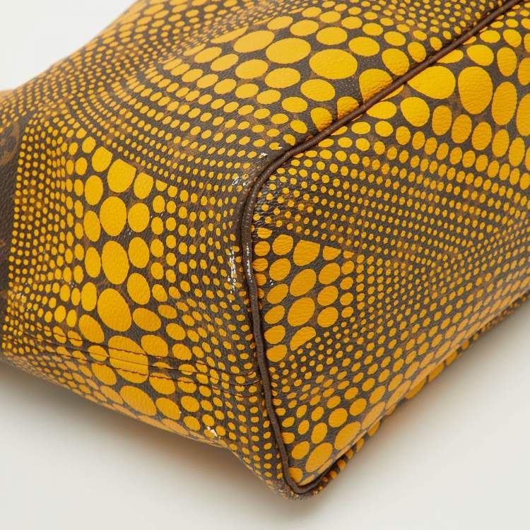 Pre Owned Louis Vuitton Yellow Monogram Waves Limited Edition Yayoi Kusama Neverfull MM Bag