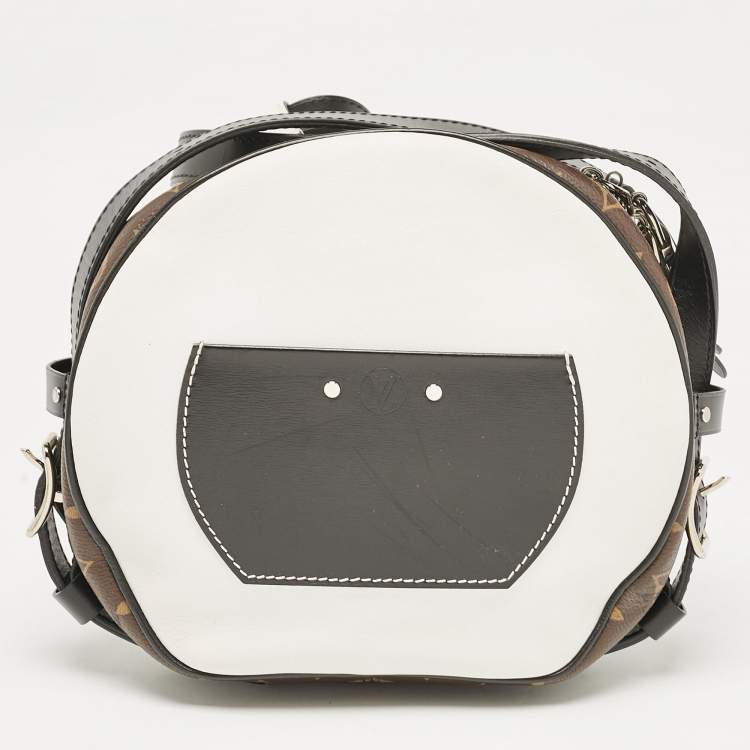 Pre Owned Louis Vuitton White Monogram Canvas LV Airline Boite Chapeau Souple MM Bag