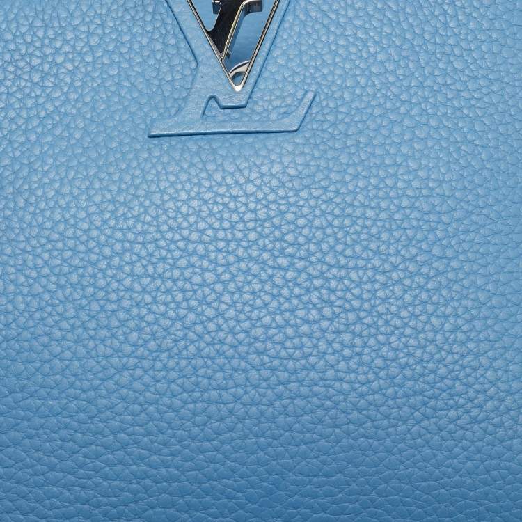 Pre Owned Louis Vuitton Light Blue Taurillon Leather Capucines BB Bag
